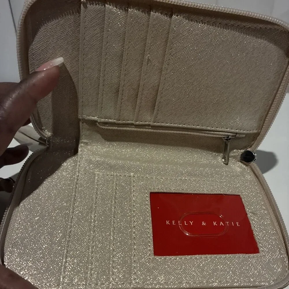 Kelly & Katie Glitter Crossbody Wallet-Champagne Gold-